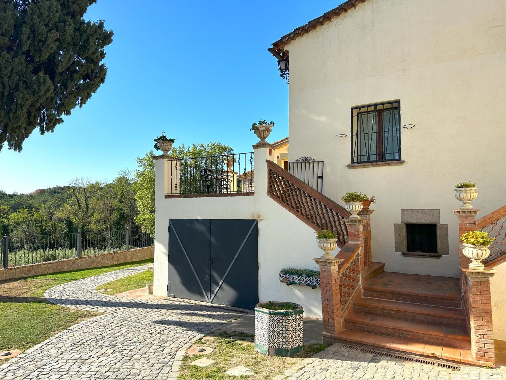 Masia Can Viver - Olive Oil Tourism B&B Бигес-и-Риельс Экстерьер фото